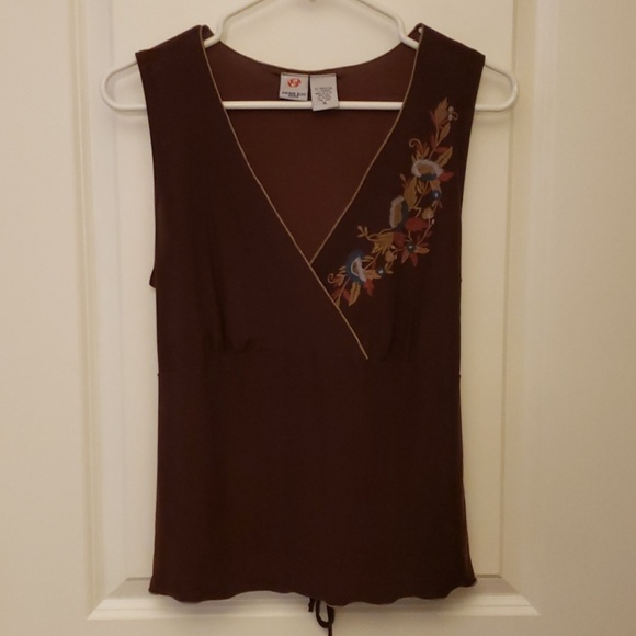 anchor blue Tops - Brown sleeveless v-neck top anchor blue Tops - Brown sleeveless v-neck top